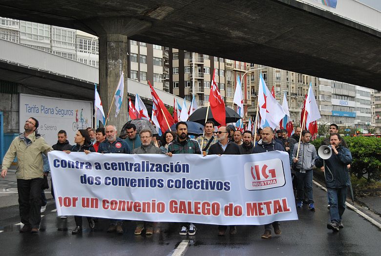 16-06-15 Manifestacion convenio metal04.JPG